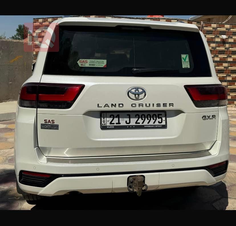 Toyota Land Cruiser